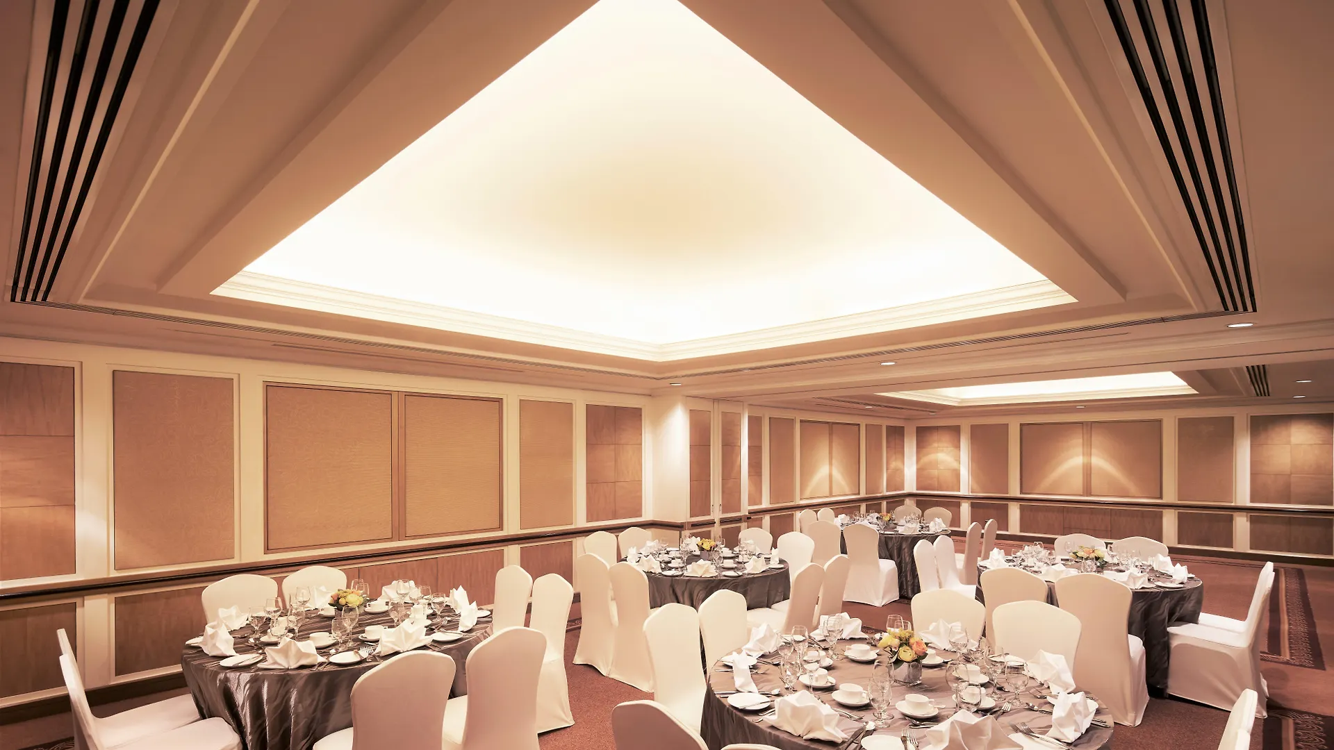 **** Hotel Holiday Inn Singapore Orchard City Centre By Ihg Singapura